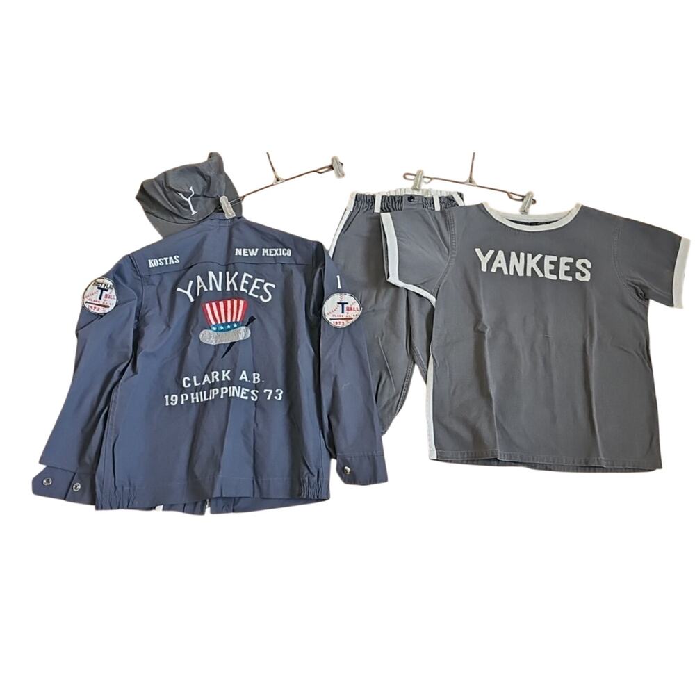 Kids Air Force Base Yankees Baseball Uniform Gray White Souvenir 1970s